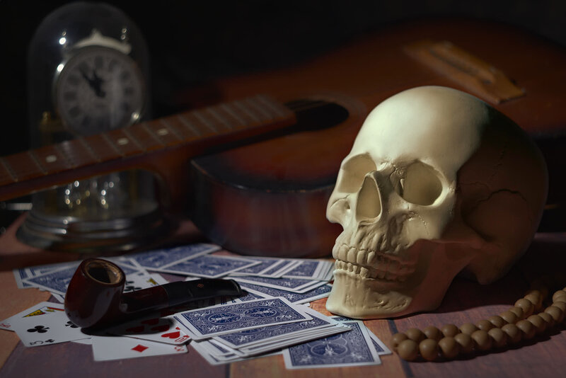 Skull with Cards and Pipe