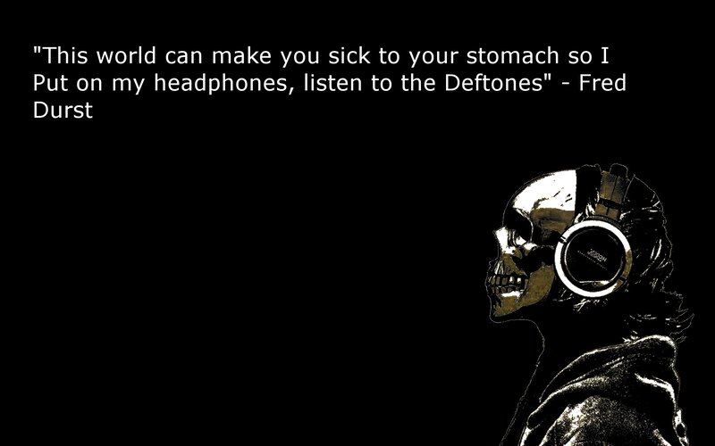 skull with headphones