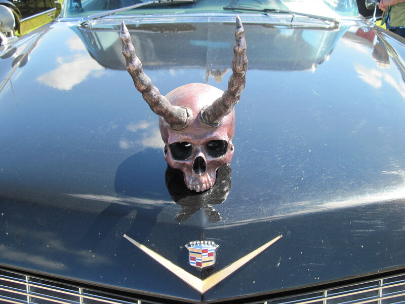 Skull with Horns on Car