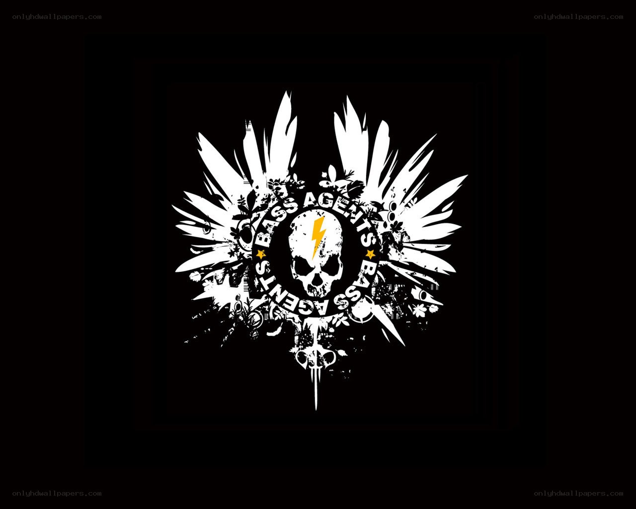 skull with lightning bolt logo