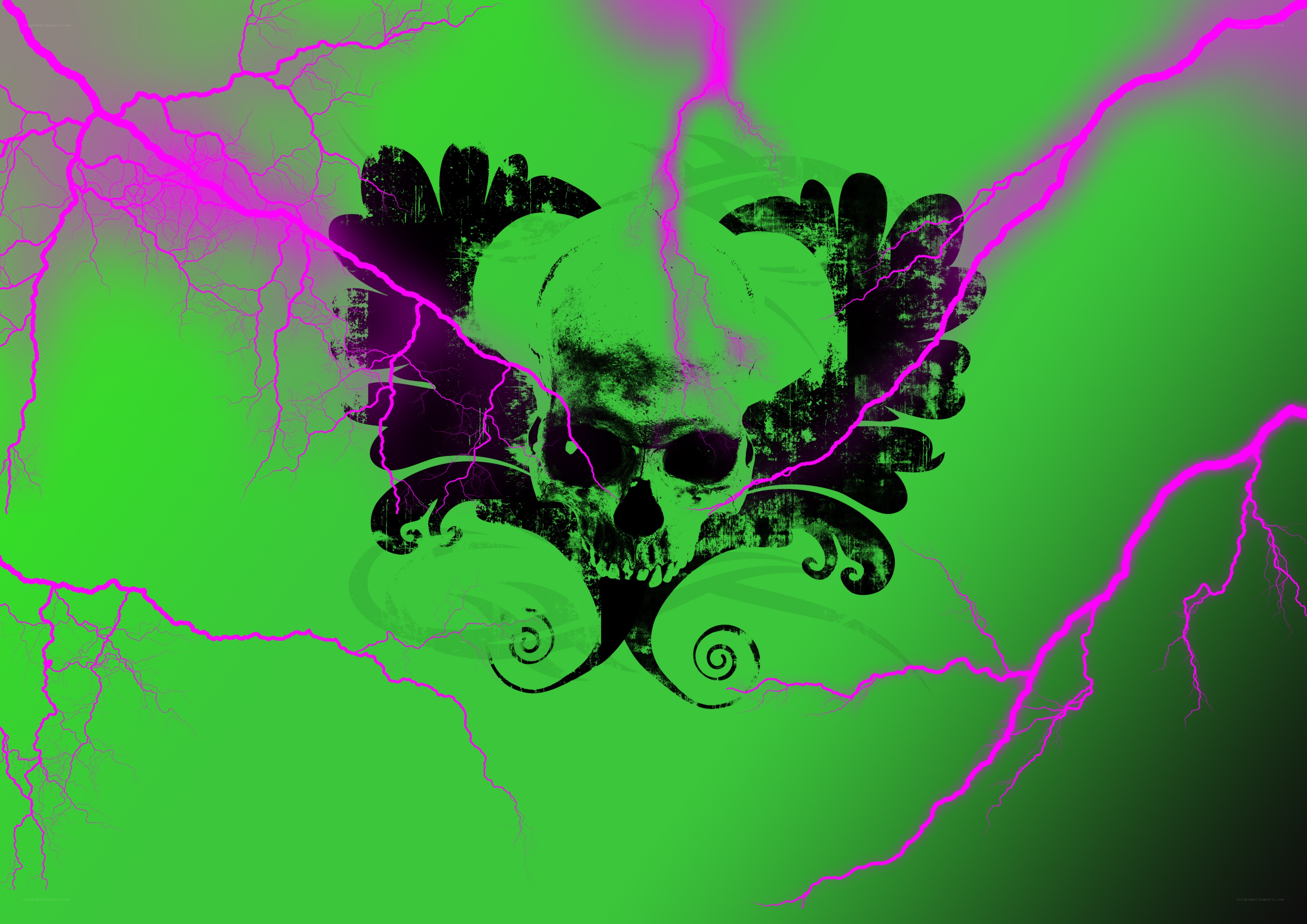 skull with lightning bolts