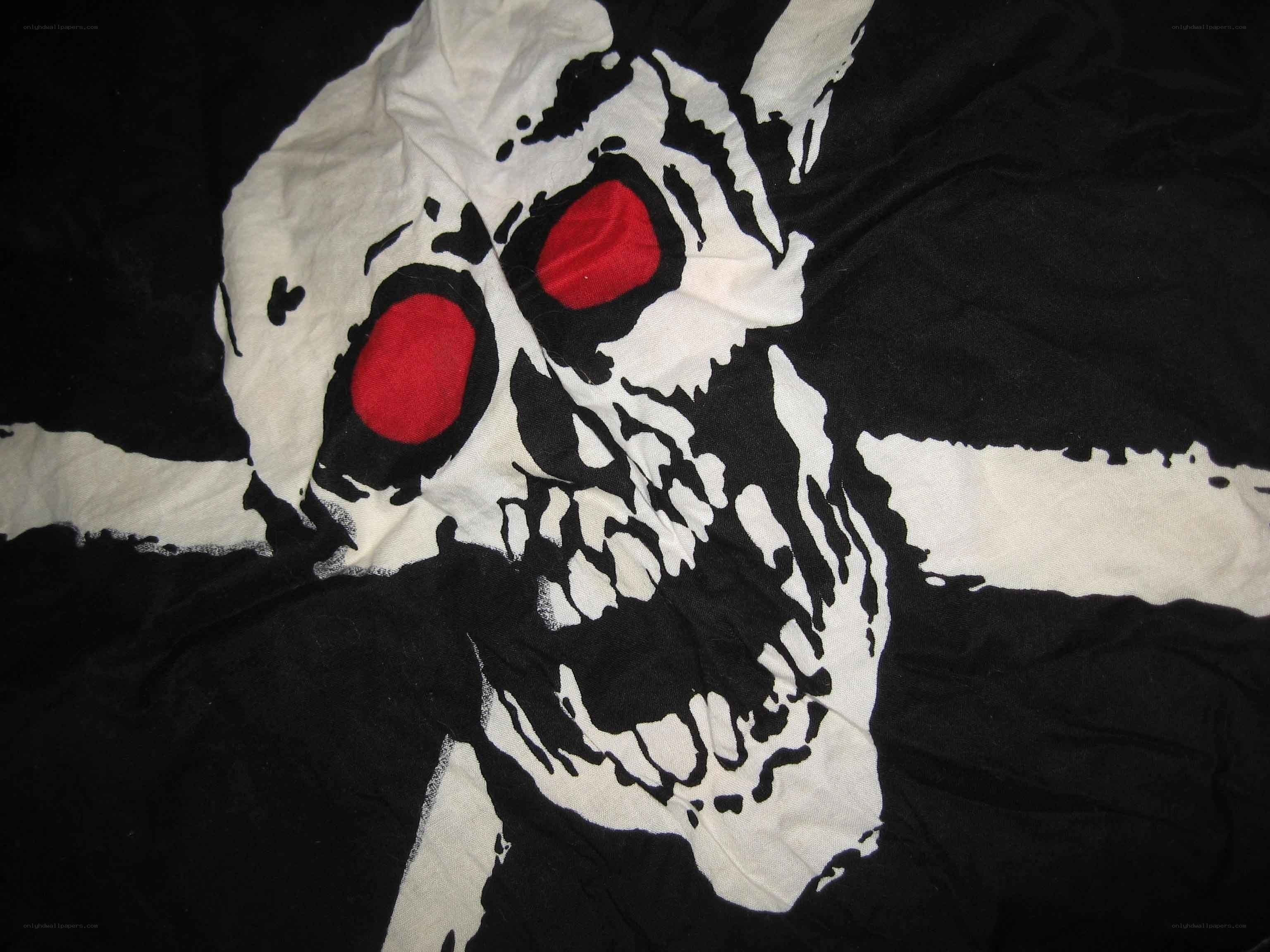 skull with red eyes