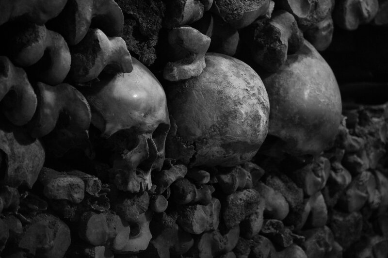 Skulls in a catacomb