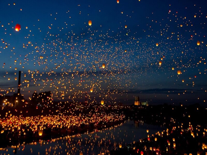 Sky Filled with Lanterns — Blue