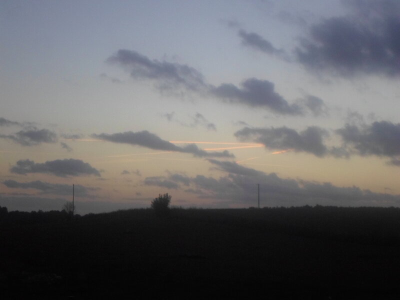 Sky with Contrails — Gray