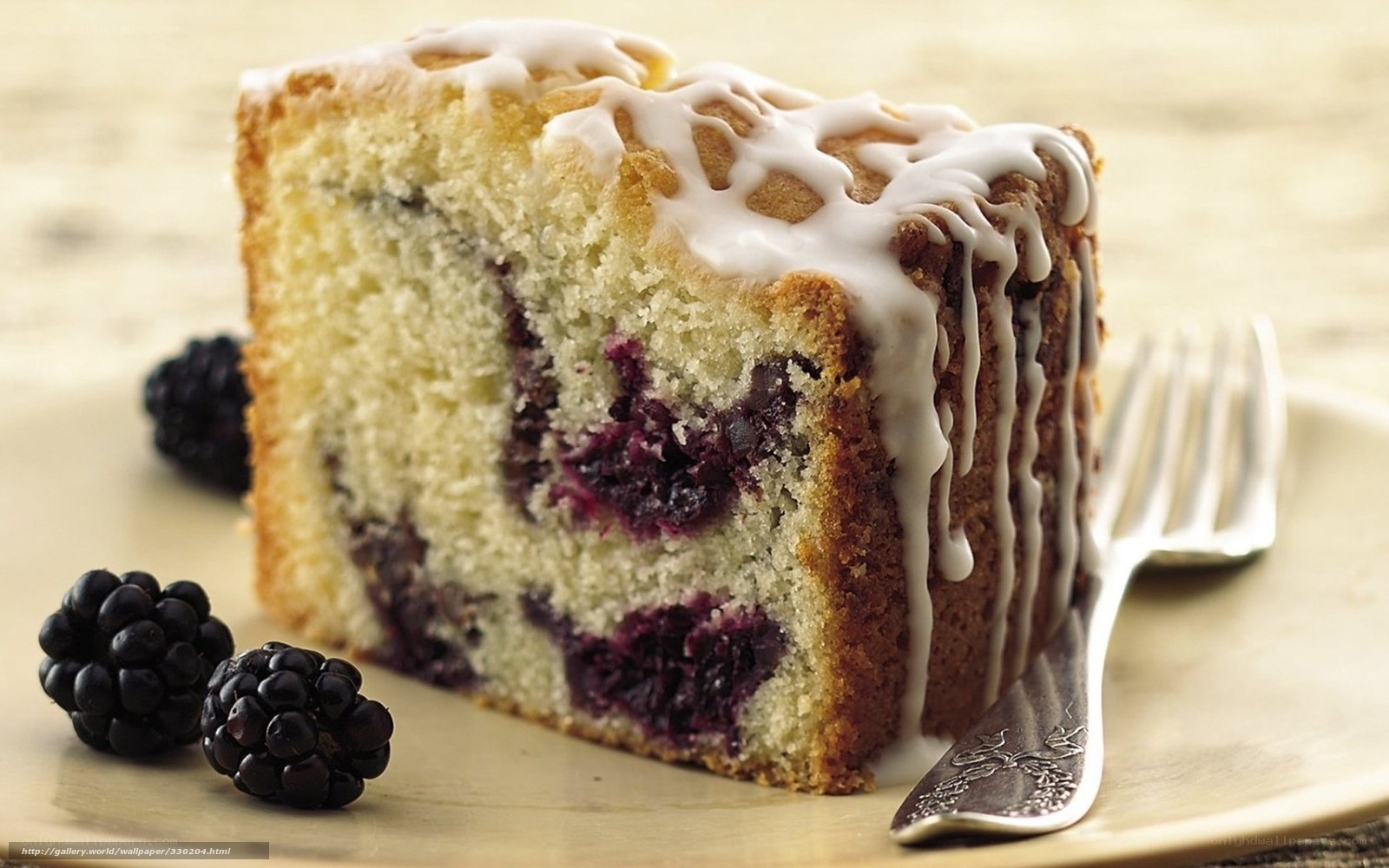 slice of blackberry cake