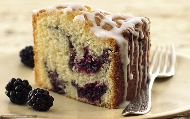 Slice of Blackberry Cake — Beige, Appetizing, Photograph