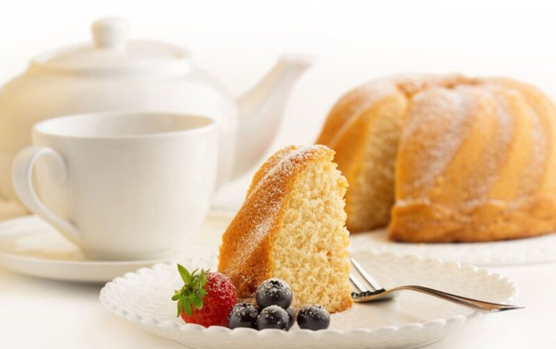 Slice of Cake with Berries — White, Calm