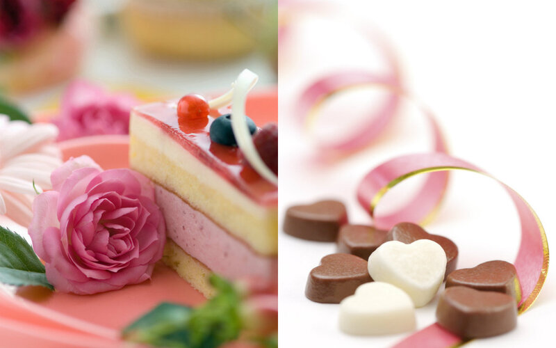 Slice of Cake with Rose — Pink