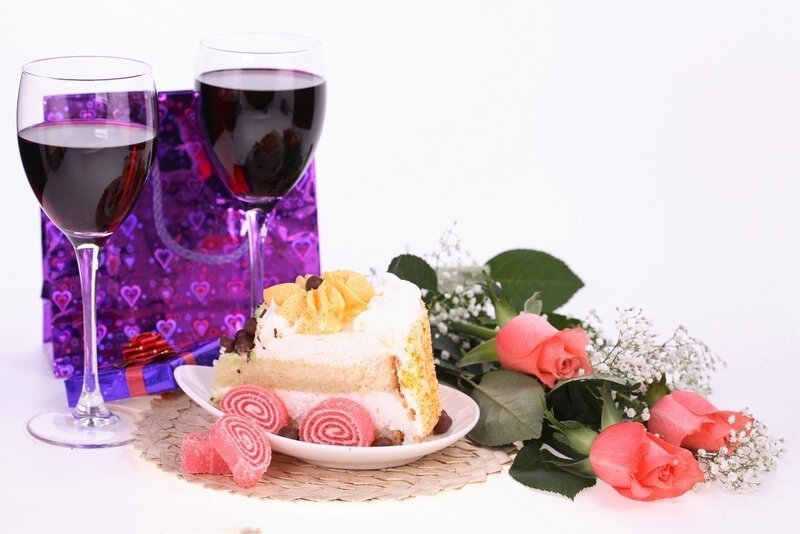 Slice of Cake with Roses