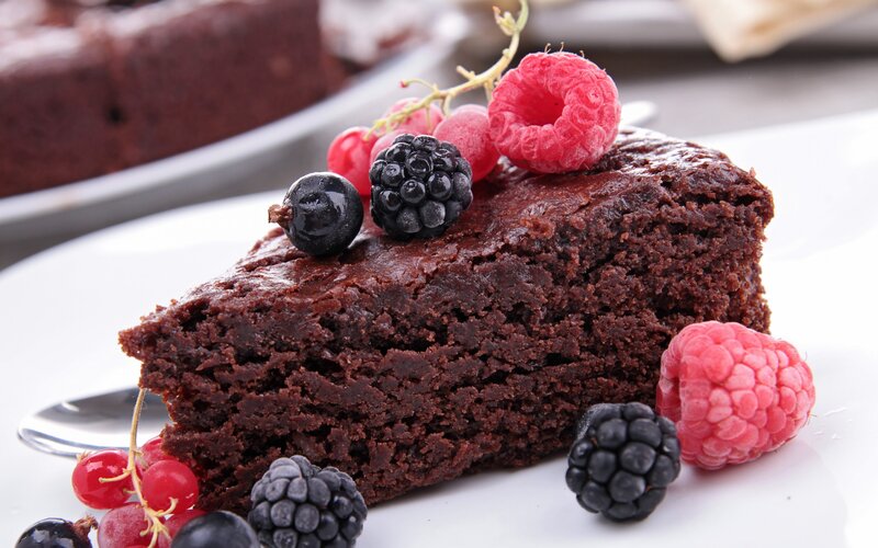 Slice of Chocolate Cake — Brown, Appetizing, Photograph, Berries