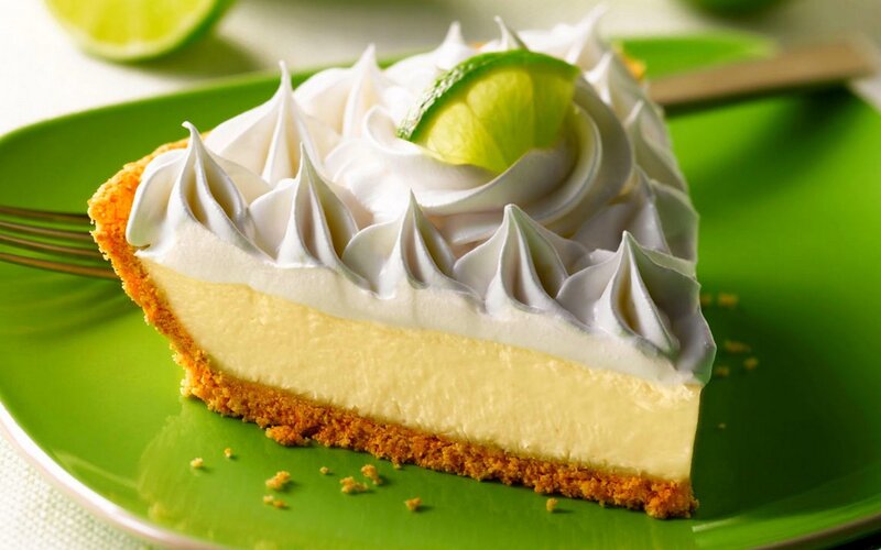 Slice of Key Lime Pie — Green, Appetizing