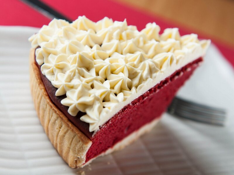 Slice of Red Velvet Cake — Appetizing, Photograph