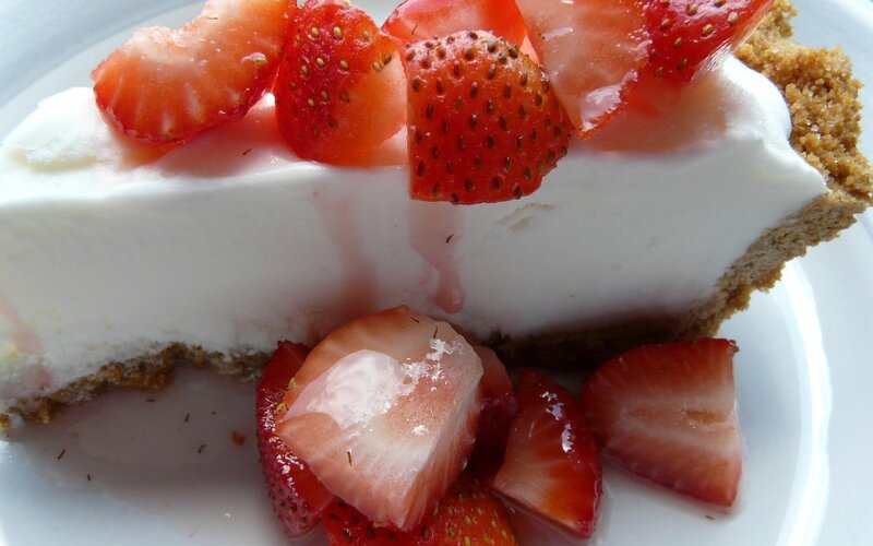 Slice of Strawberry Cheesecake — White, Appetizing, Photograph, Strawberries, Crust