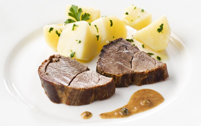 Sliced Beef with Potatoes