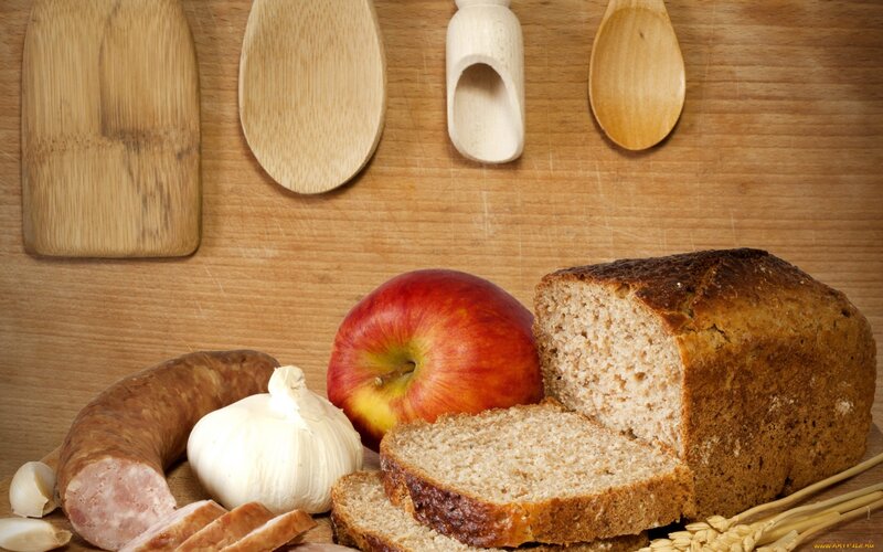 Sliced Bread with Apple