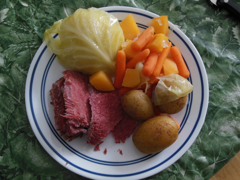 Sliced Corned Beef with Vegetables