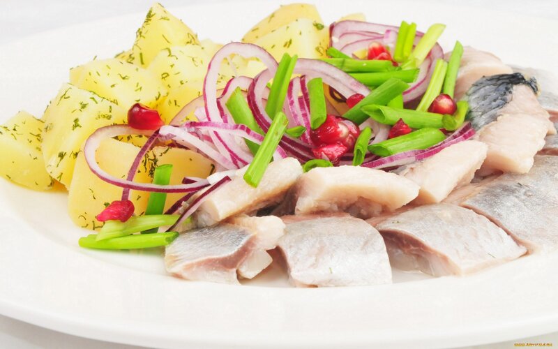 Sliced Fish with Potatoes