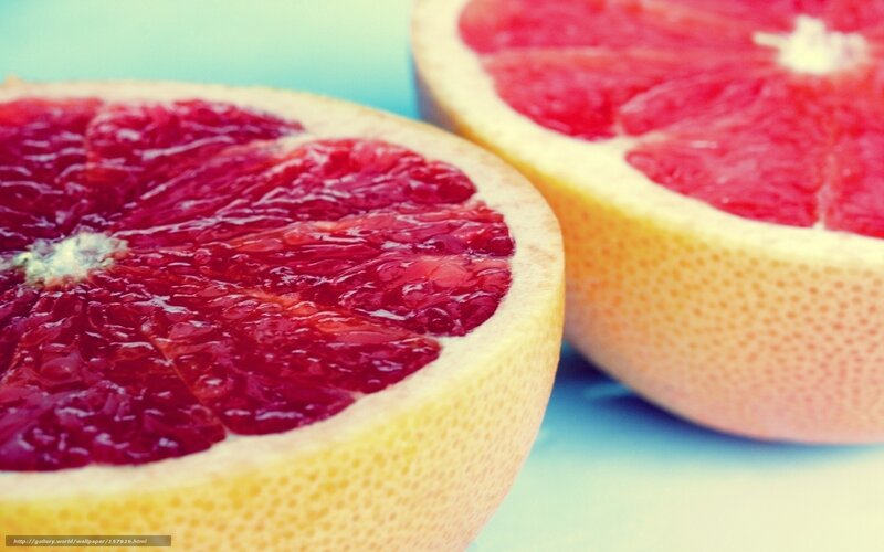 Sliced Grapefruit — Red