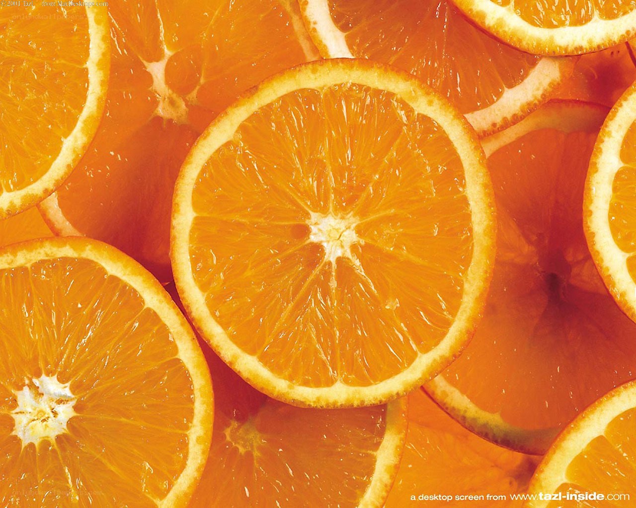 sliced oranges close-up