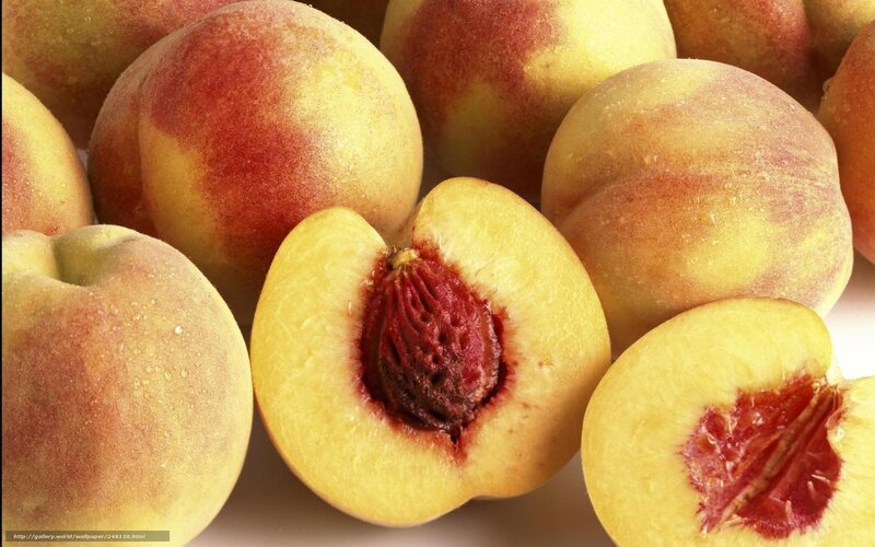 Sliced Peaches