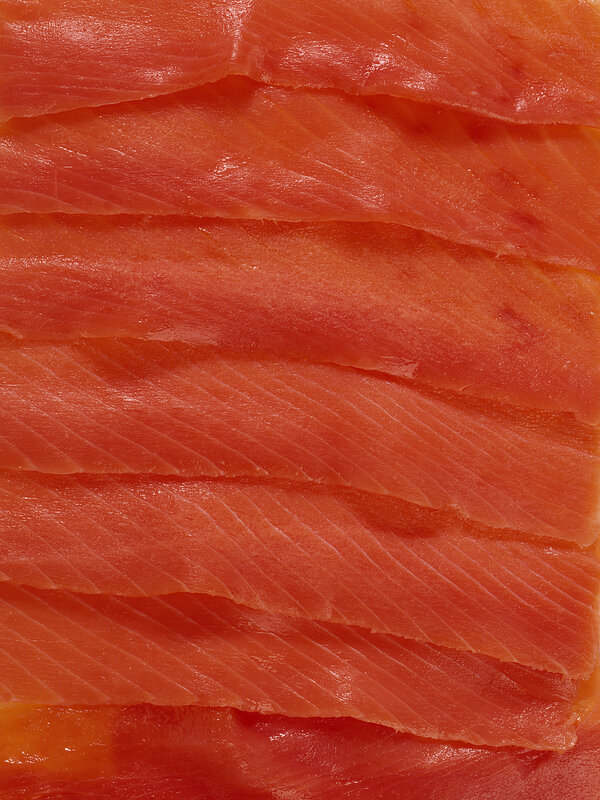 sliced smoked salmon