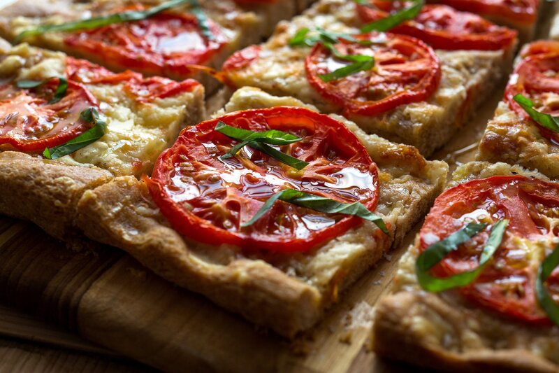 Sliced Tomato and Basil Pizza