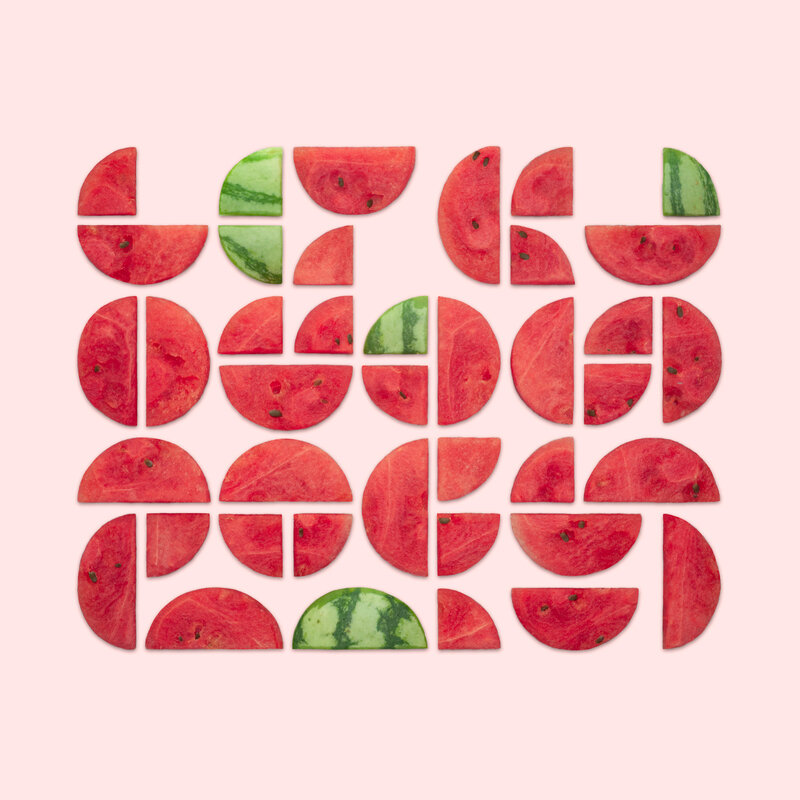 Sliced Watermelon Pieces — Red, Calm