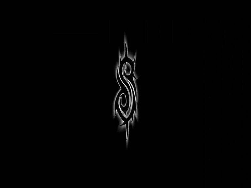 Slipknot logo on black background
