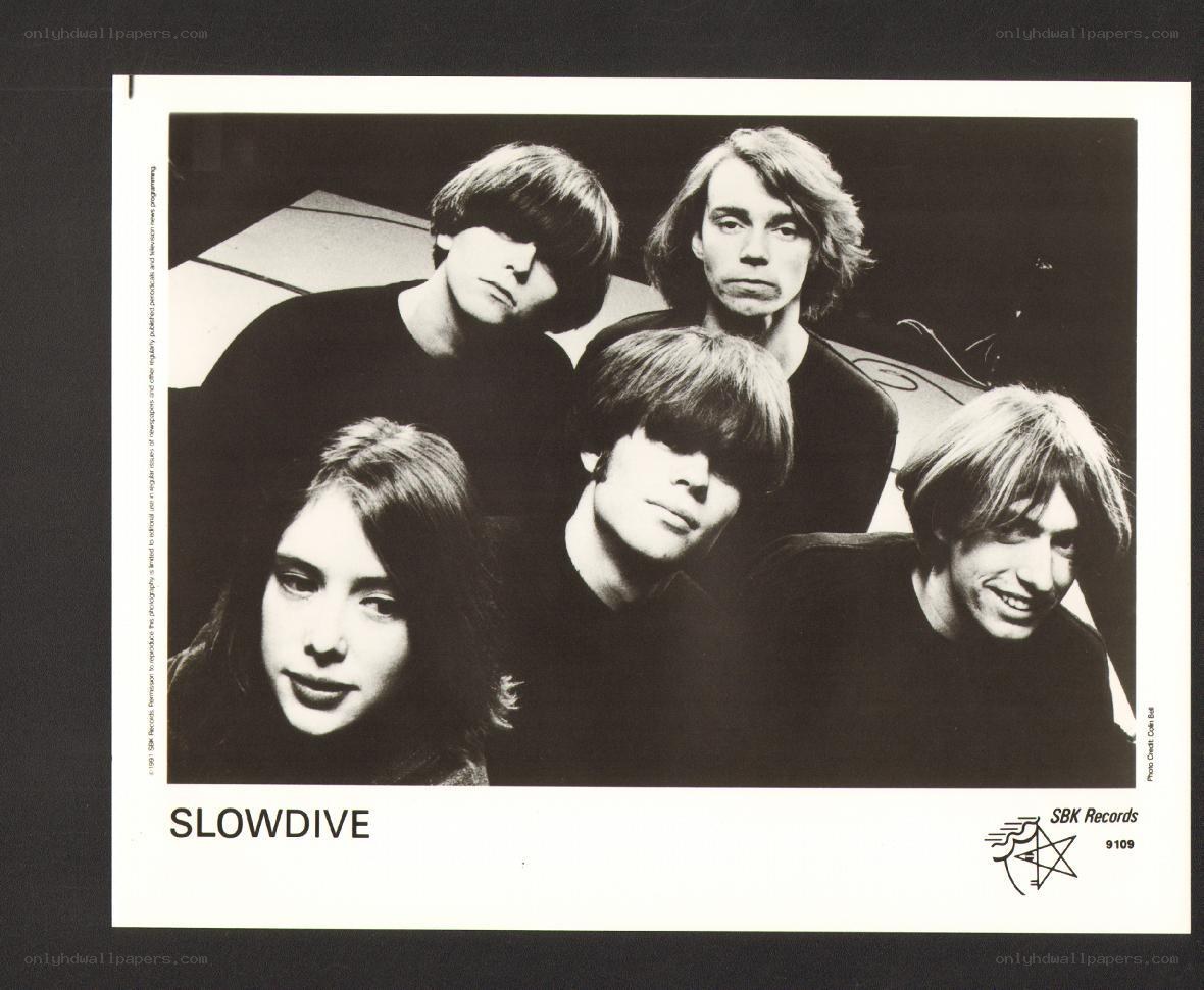 Slowdive band photo