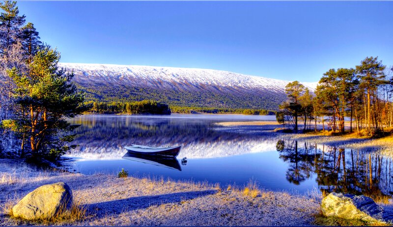 Small Boat on Lake — Blue, Serene, Winter