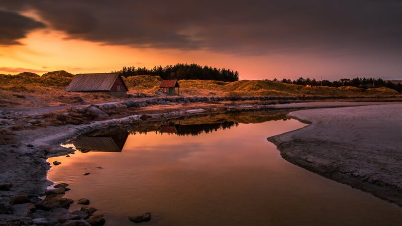 Small Houses on Dunes