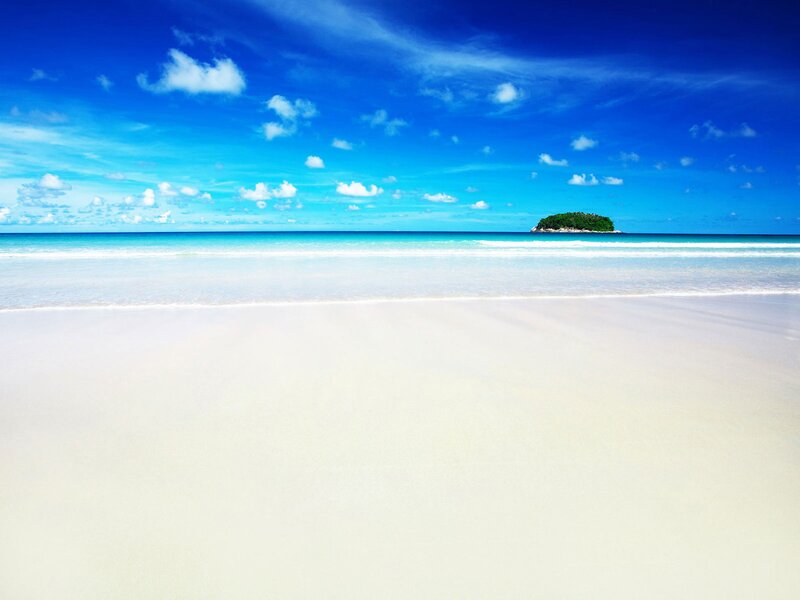 Small Island in Ocean — Beach