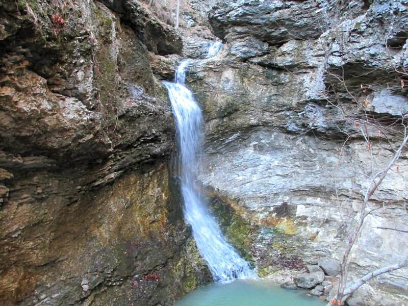 Small Waterfall in Canyon — Gray