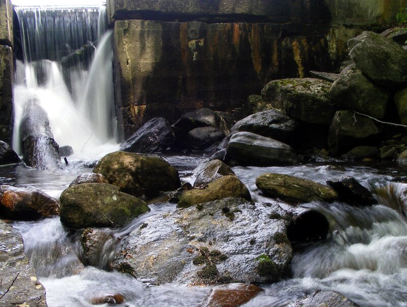 Small Waterfall over Rocks — Gray, Serene