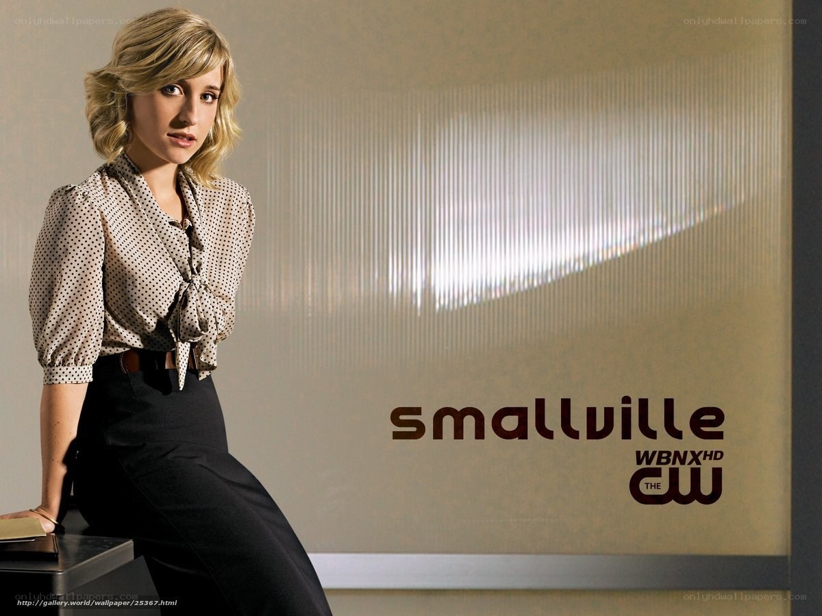Smallville promotional image