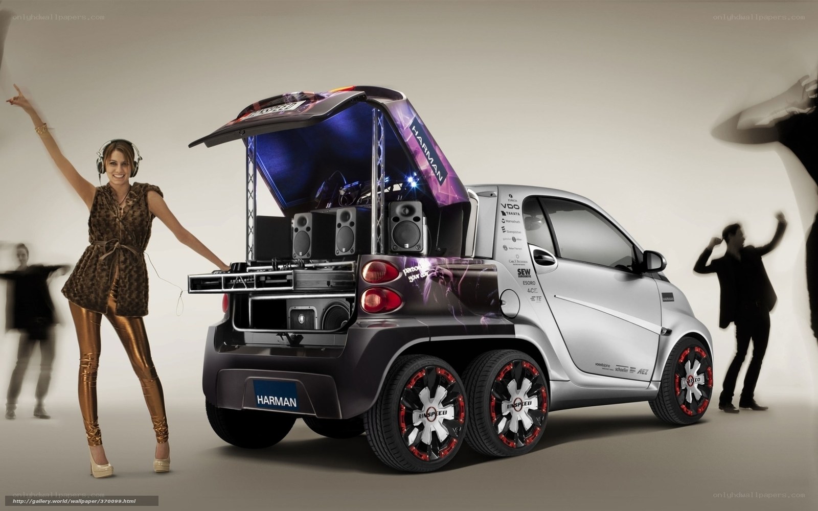 Smart car with Harman sound system