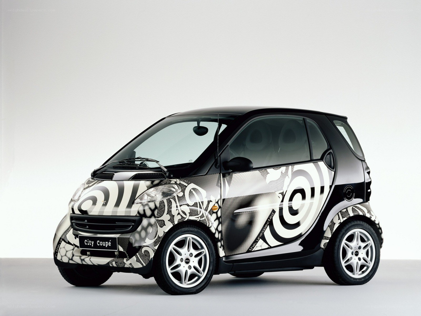 Smart City Coupe with graphic wrap