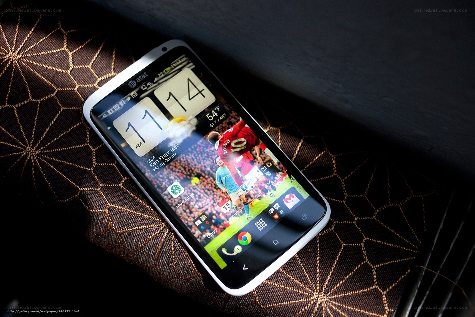 smartphone on patterned fabric