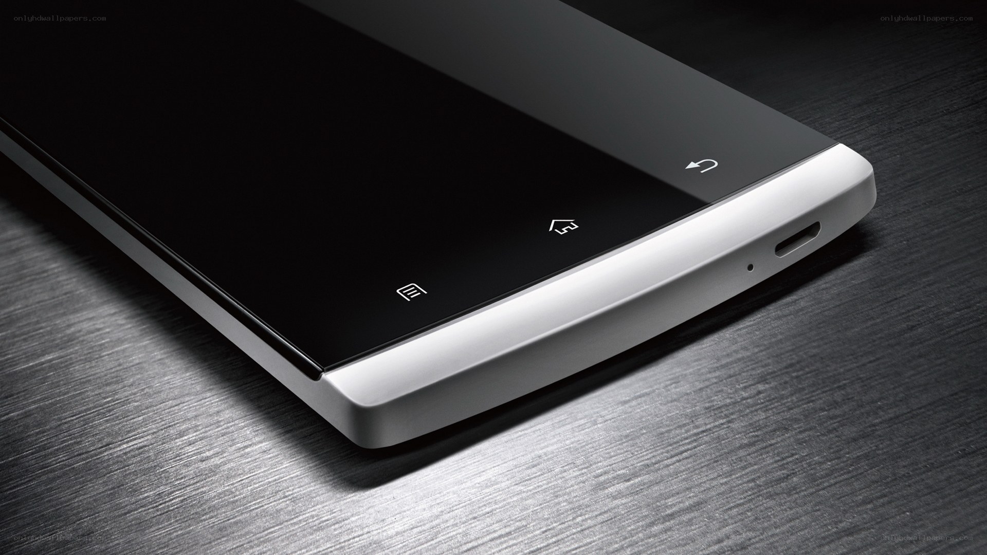 smartphone with capacitive buttons