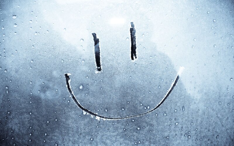 Smiley Face on Frosty Window — Blue, Cold
