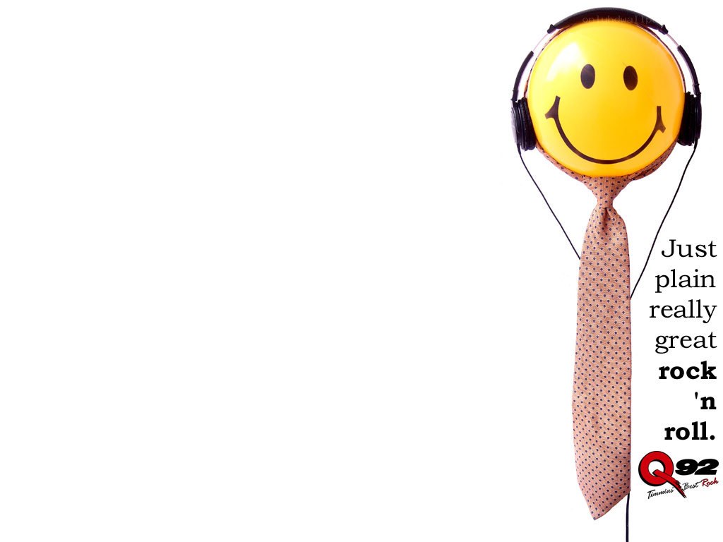 smiley face with headphones