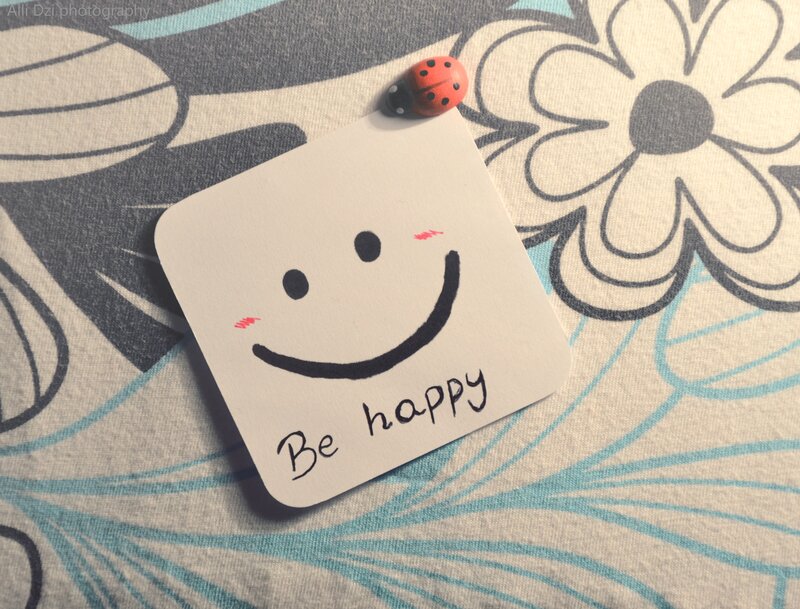 Smiley Note with Ladybug