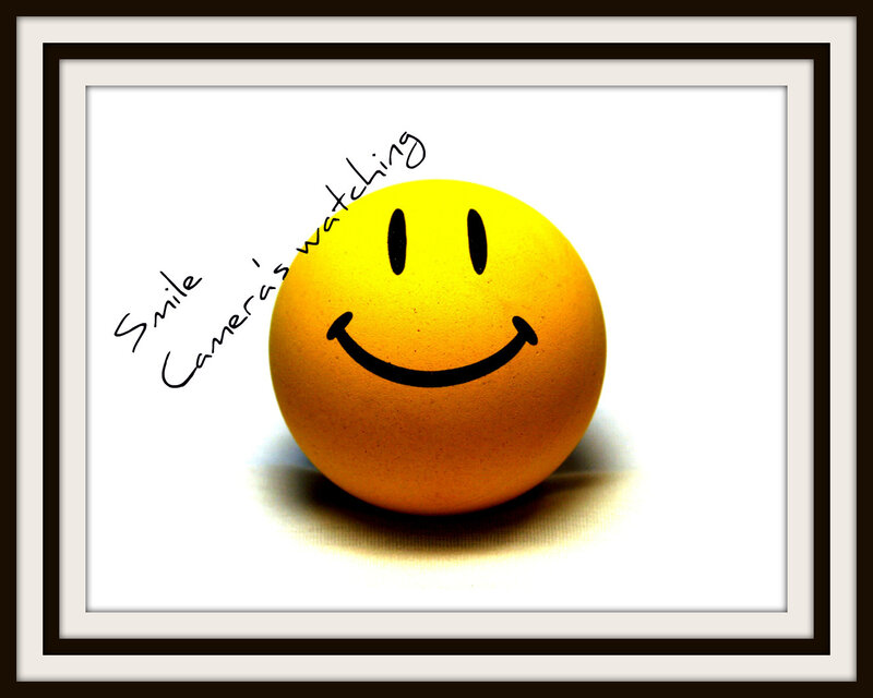 Smiling egg with text