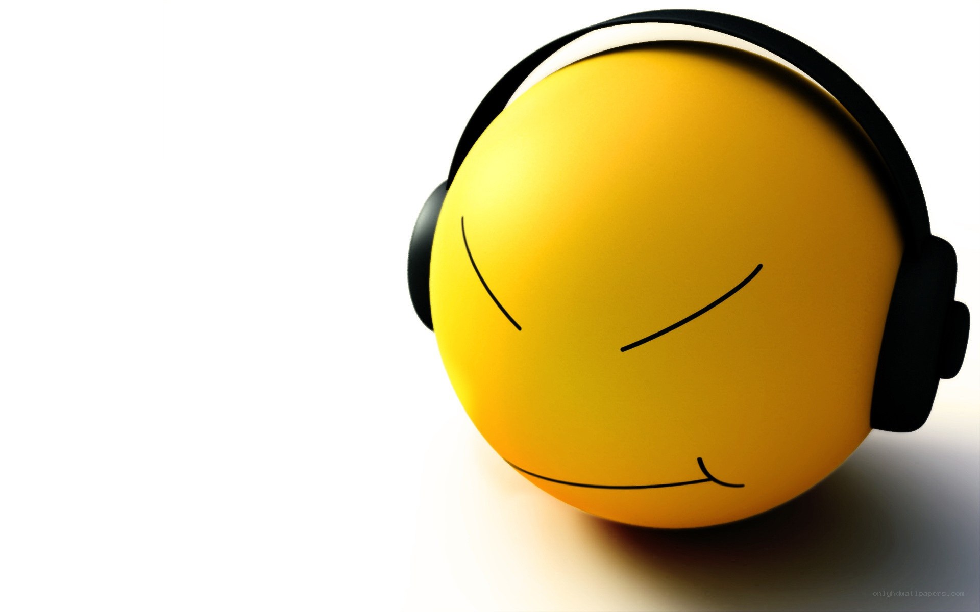 smiling emoji with headphones
