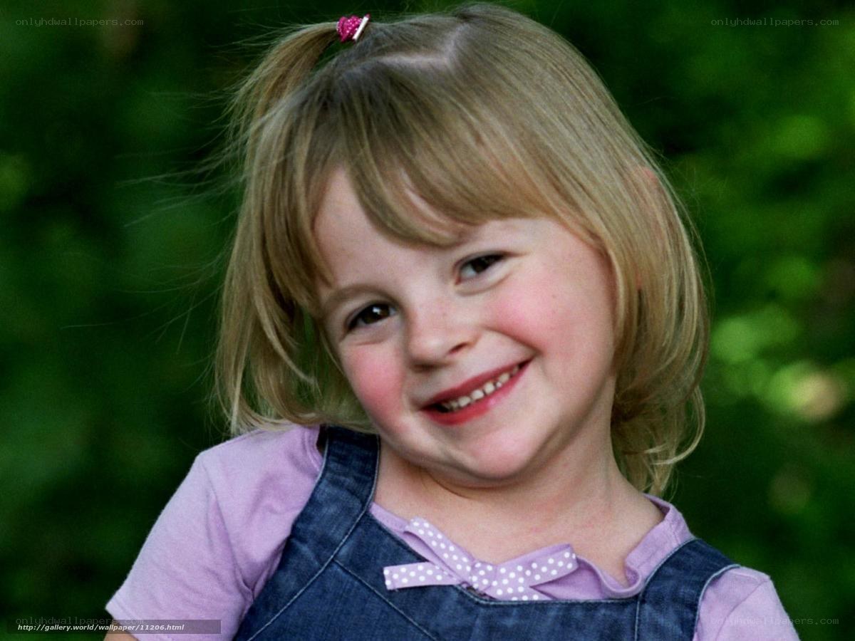 smiling young girl outdoors