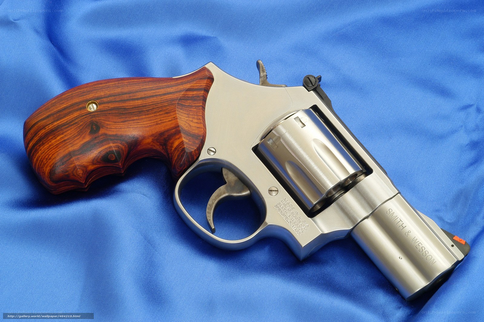 Smith & Wesson revolver