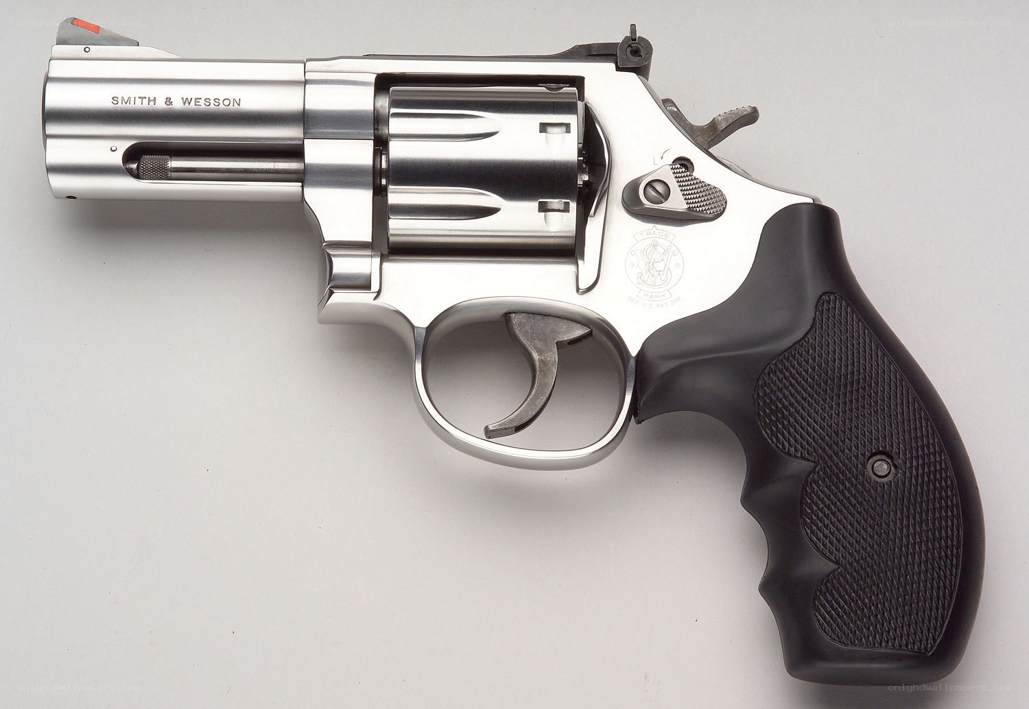 Smith & Wesson revolver