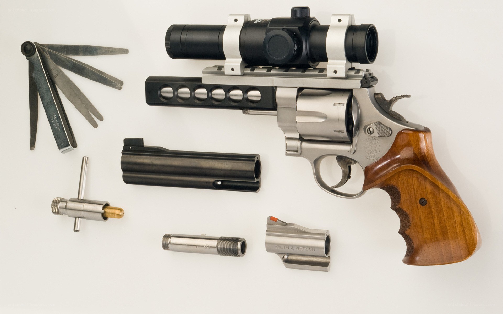 Smith & Wesson revolver with accessories