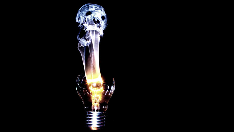 Smoke Forming a Skull — Black